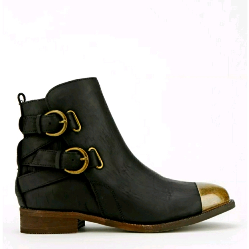 *SOLD* Jeffrey Campbell Livingston Ankle Boots